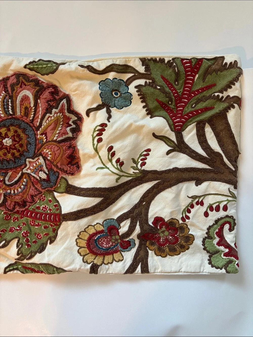 Pottery Barn Riley Crewel Embroidered Lumbar Pillow Cover
